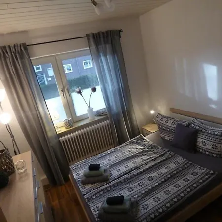 Grosse In Voslapp Mit Garten Apartment Wilhelmshaven