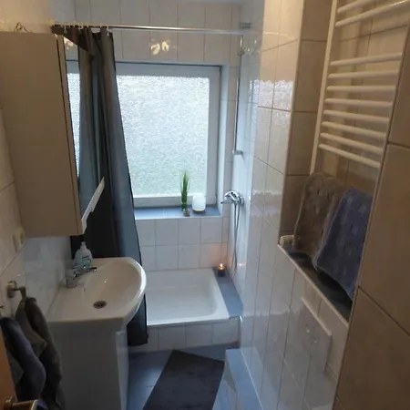 Grosse In Voslapp Mit Garten Apartamento *