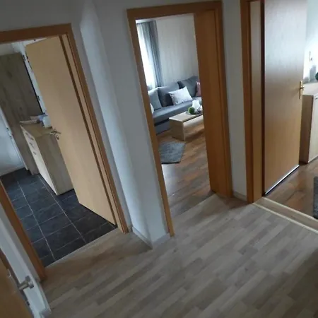 Apartamento Grosse In Voslapp Mit Garten Wilhelmshaven